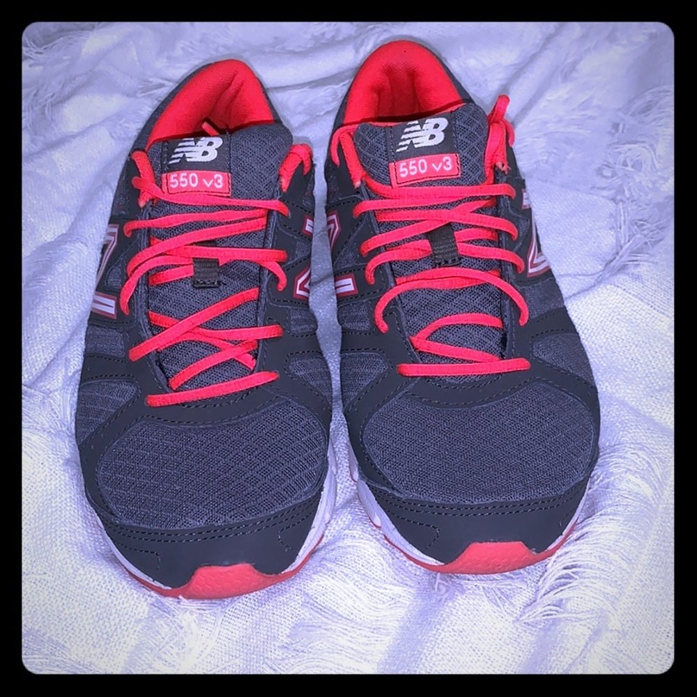 New balance shoes women’s size 9